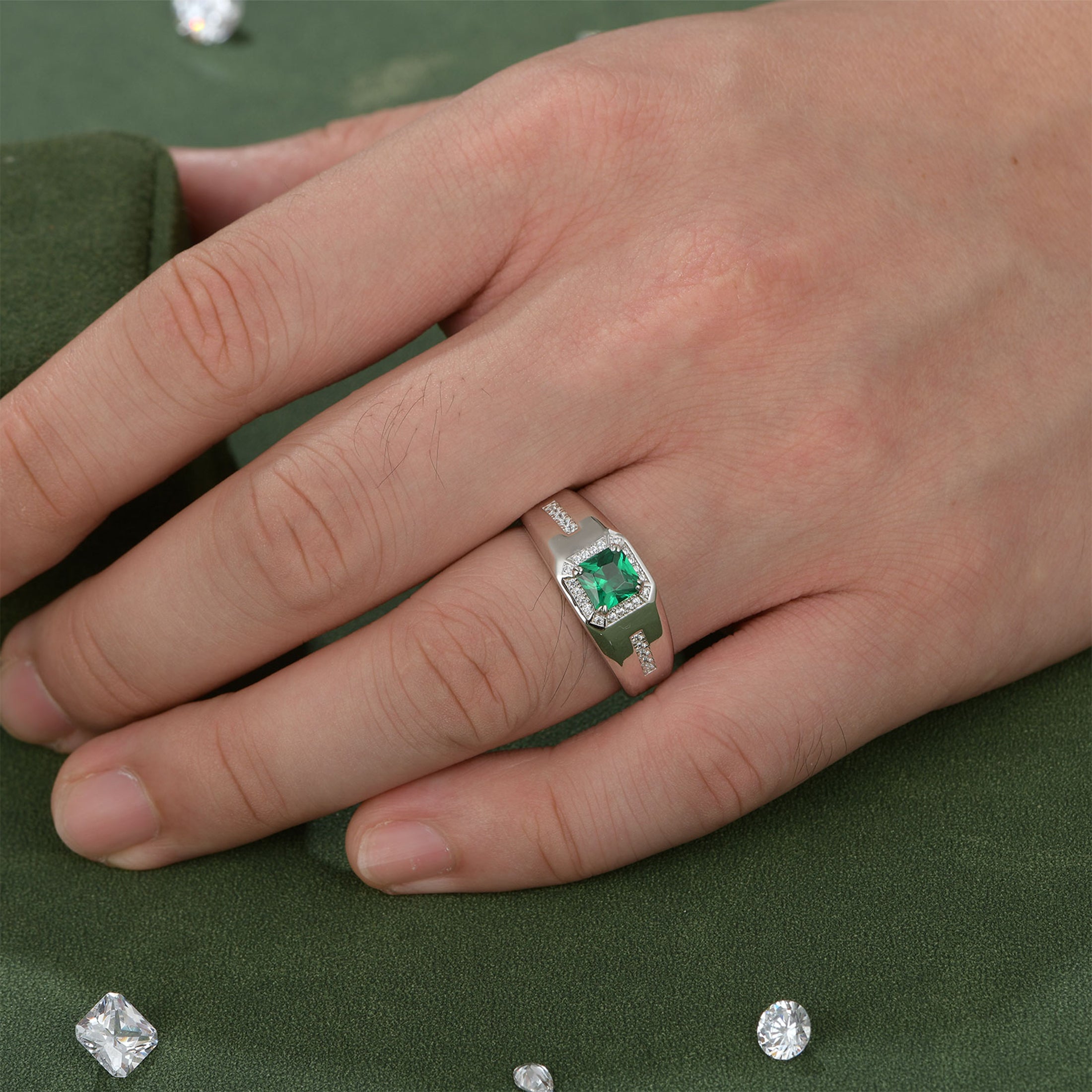 Blongme Jewelry Trendy Men Engagement Rings 925 Sterling Silver 6*6mm 1.25 CT Princess Cut Green Cubic Zirconia Wedding Band for Him Ring Size 8-12