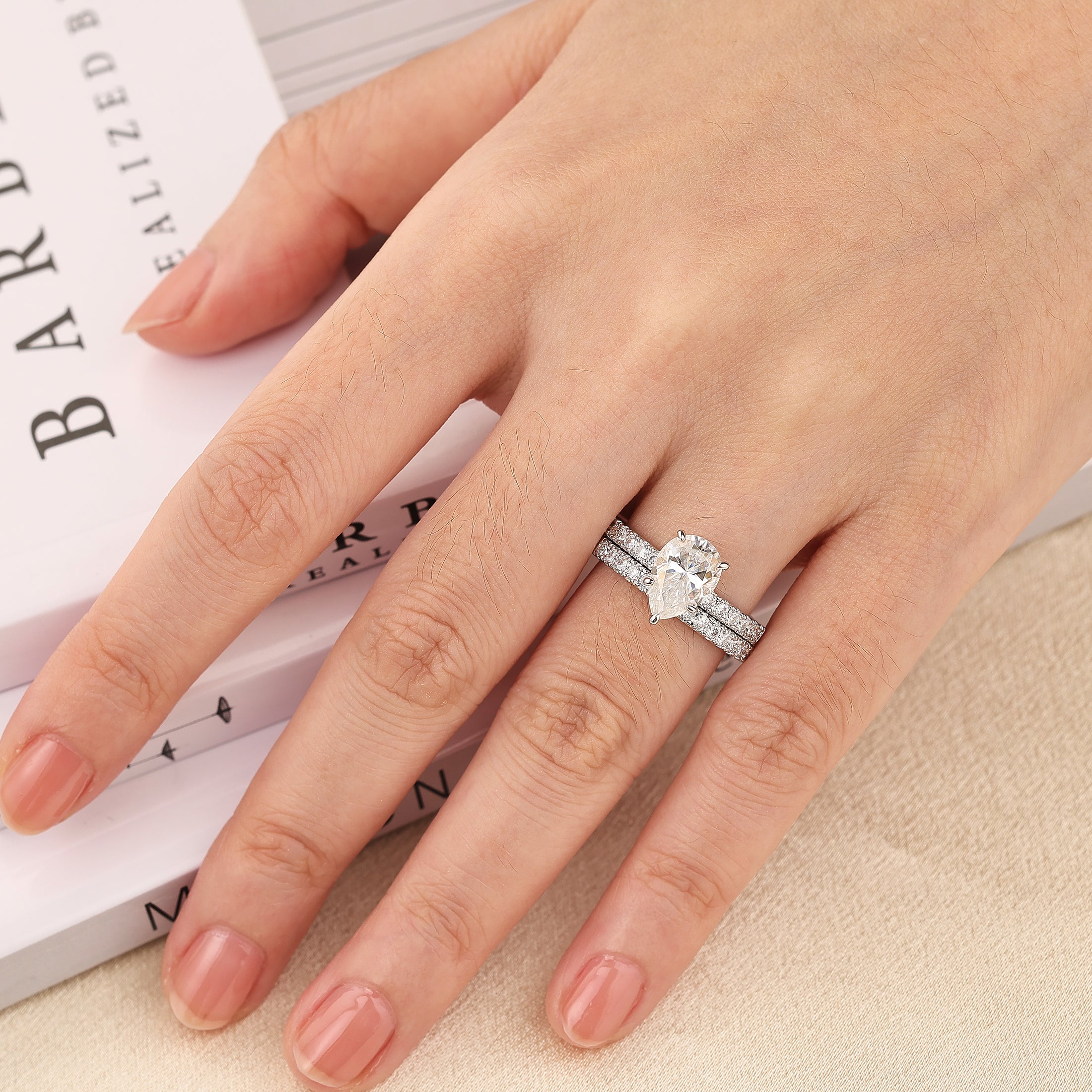 Blongme Moissanite Wedding Rings for Women Engagement Ring Bridal Set 2.0Ct Pear Cut D Color VVS1