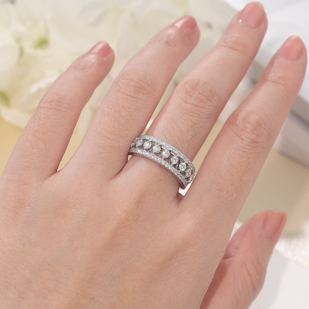 Blongme Jewelry Moissanite Rings for Women Round Cut 1.0ct Gemstone White Gold Plated Wedding Bands Eternity Ring Engagement