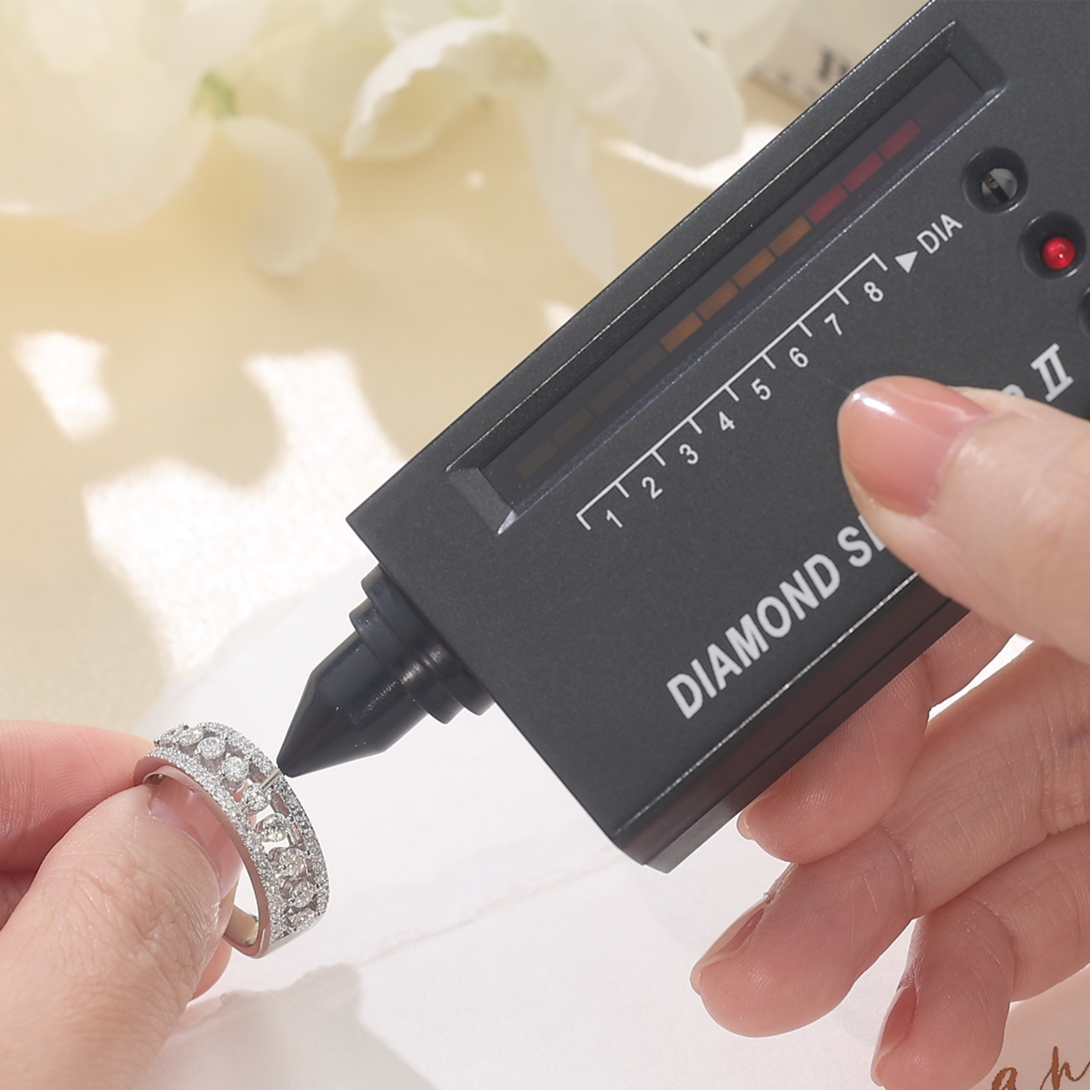 Blongme Jewelry Moissanite Rings for Women Round Cut 1.0ct Gemstone White Gold Plated Wedding Bands Eternity Ring Engagement