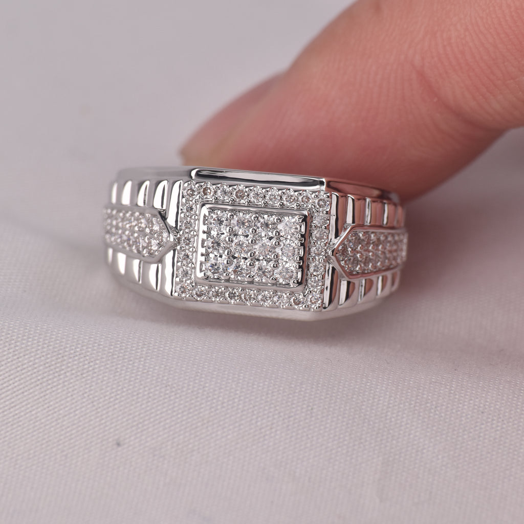 Moissanite Rings for Men D Color VVS1 Round Cut 1.0ct White Gold Plated Mens Wedding Band Eternity Ring Promise Rings for Him